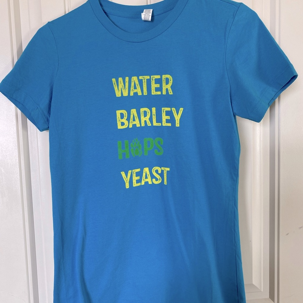 Cute women’s beer shirt! NWOT
